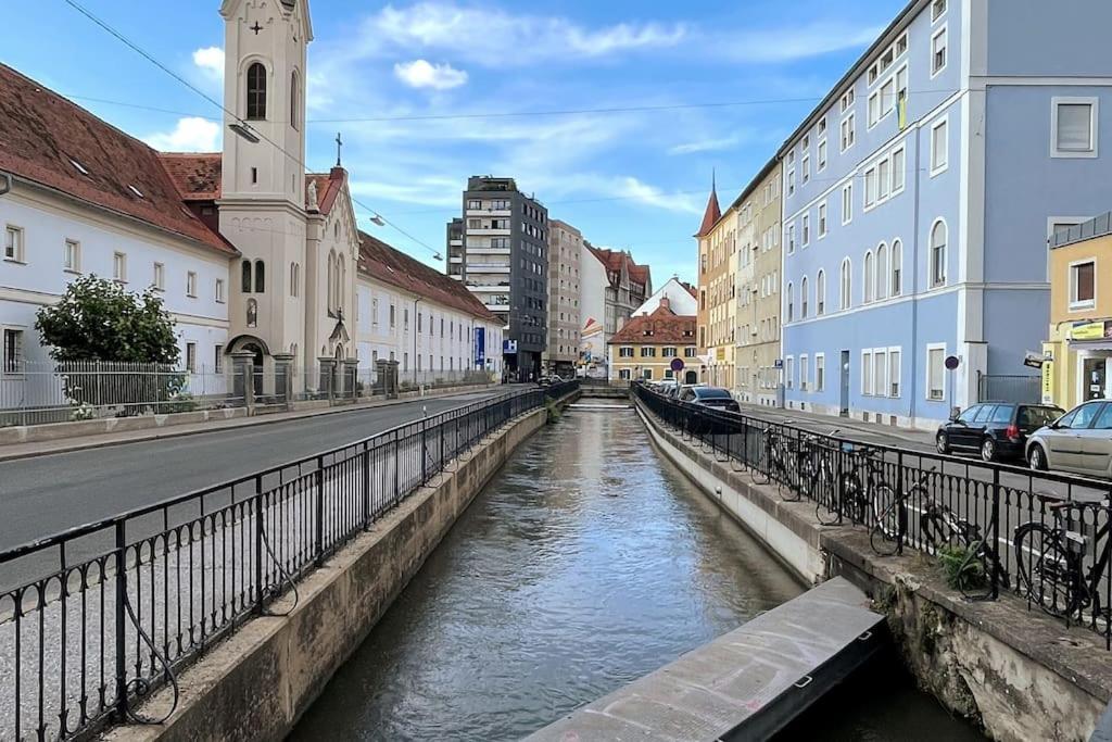 Cozy City Center Apartment Graz Buitenkant foto